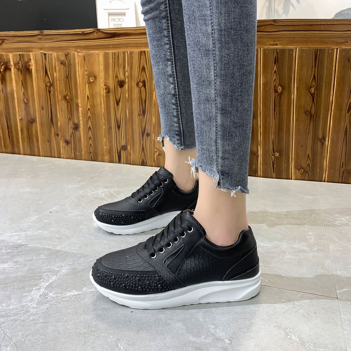 Women's rhinestone sneakers