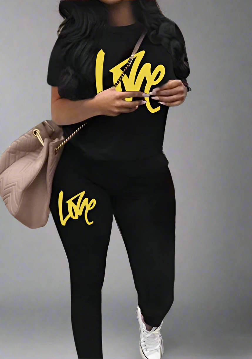 Women's Printed Round Neck T-Shirt And Leggings Set