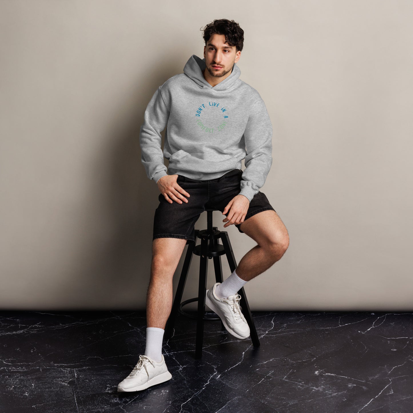Oversized Hoodie – Soft, Stylish & Comfortable