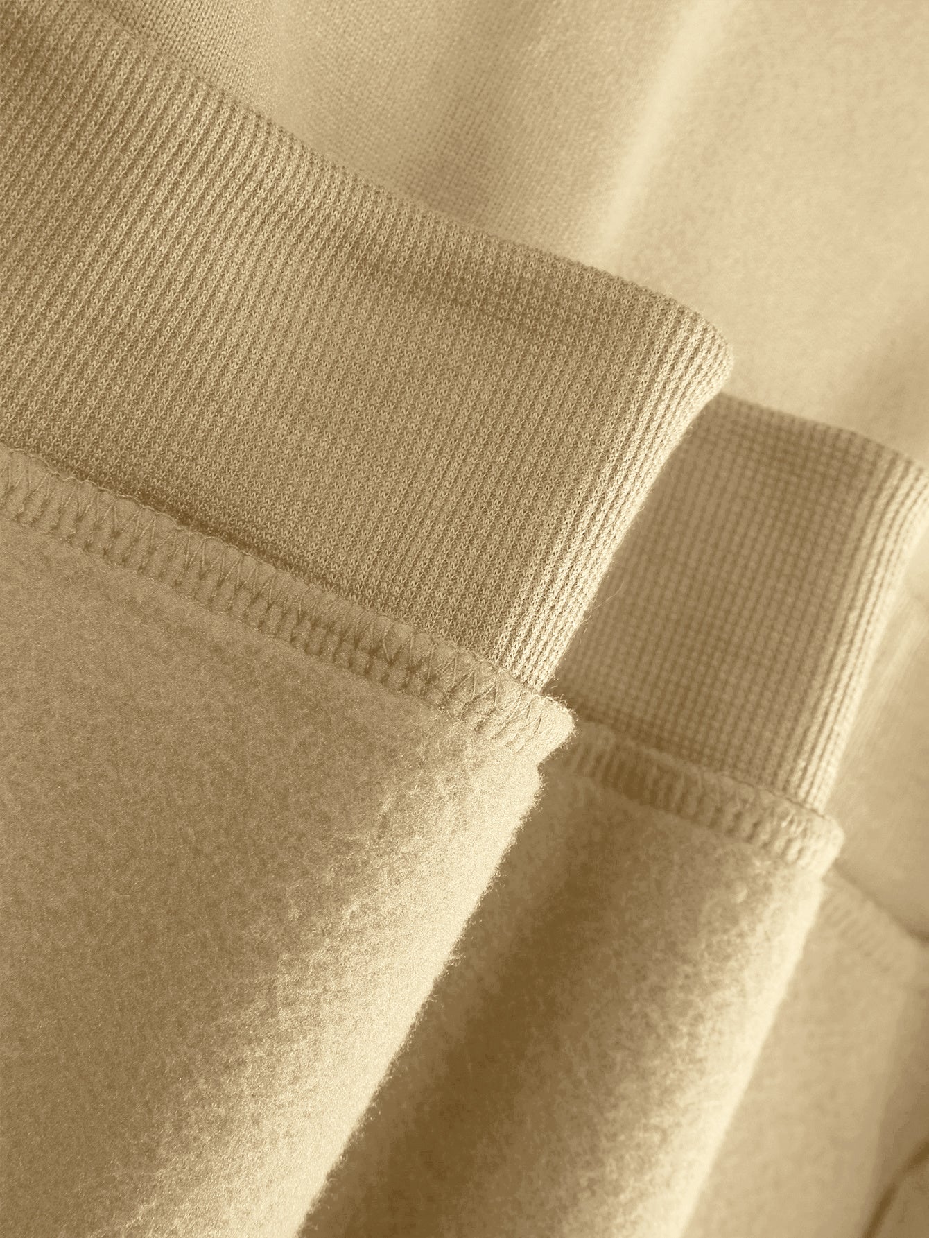 Men’s Spanish-Themed Hooded Sweatshirt "Lois" & Spanish Text Print, White Casual Pullover Hoodie, Relaxed Fit, All-Season Wear