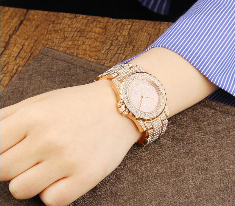 Fashion Bling Casual Ladies Quartz Gold Watch